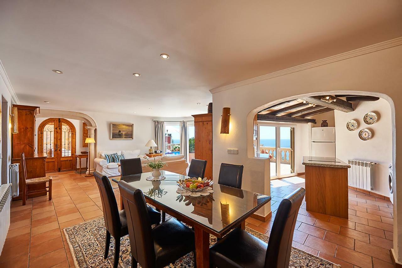 Las Escaleras - Villa Peka - 6P Порт-д'Андрайч Экстерьер фото
